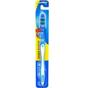 Oral-B Shiny Clean Toothbrush